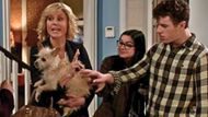 Julie Bowen, Ariel Winter, and Nolan Gould in Modern Family (Image via ABC)
